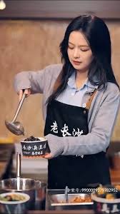 Ngày Ly Hôn, Ba Anh Trai Xếp Hàng Đưa Tôi Về Nhà